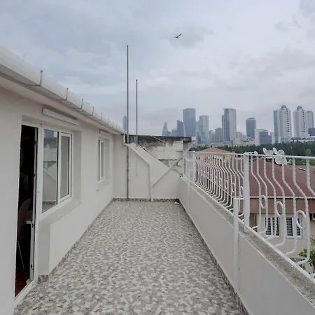 5 Bedroom Huge With Terrace Near Profilo Shopping Mall Lägenhet *